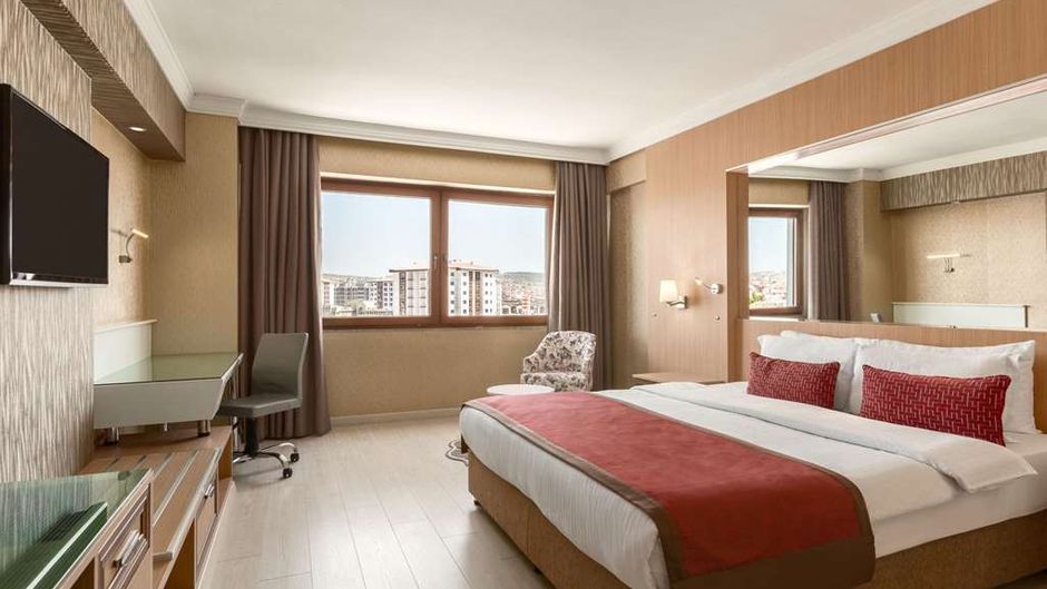 Ramada by Wyndham Usak Room