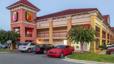 Super 8 Dalton/Convention Center Area