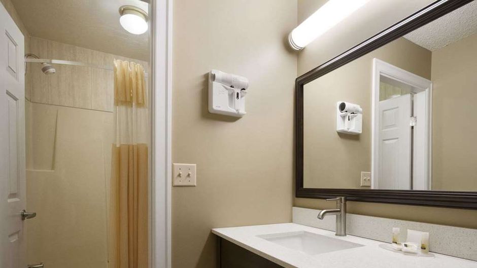 Days Inn Vernon Room