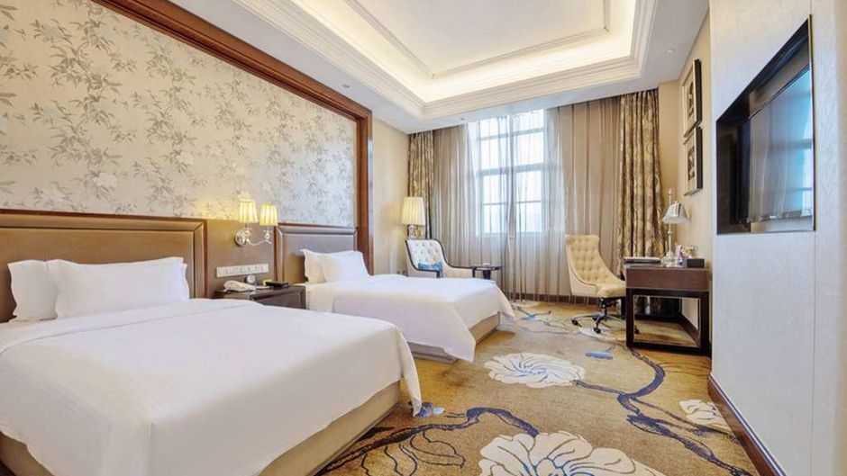 Days Hotel Logan City Huizhou Room