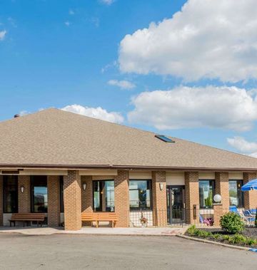 Baymont Inn & Suites Lancaster