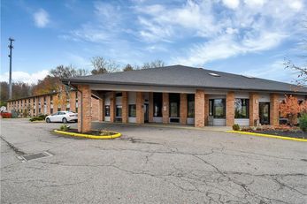 Baymont Inn & Suites Zanesville