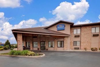 Baymont Inn & Suites Battle Creek Dtwn