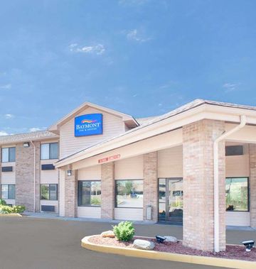 Baymont Inn & Suites Port Huron