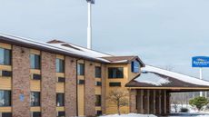 Baymont Inn & Suites Cambridge