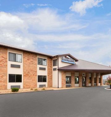 Baymont Inn & Suites Warrenton