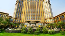 Wyndham Grand Plaza Royale Palace