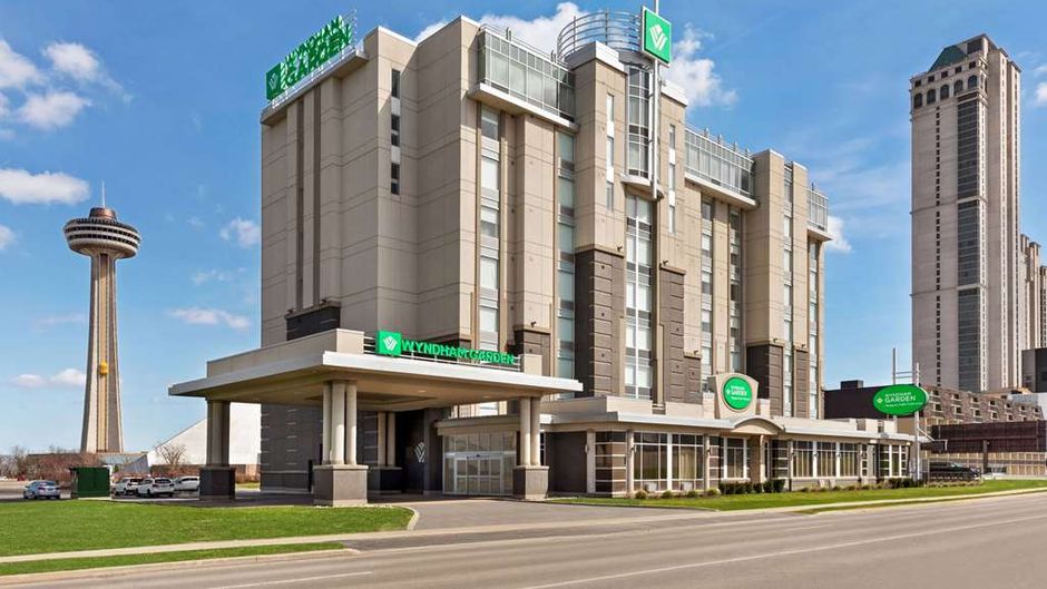 Wyndham Garden Niagara Falls Fallsview Exterior
