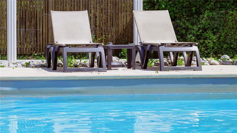 Mercure Annecy Sud Pool