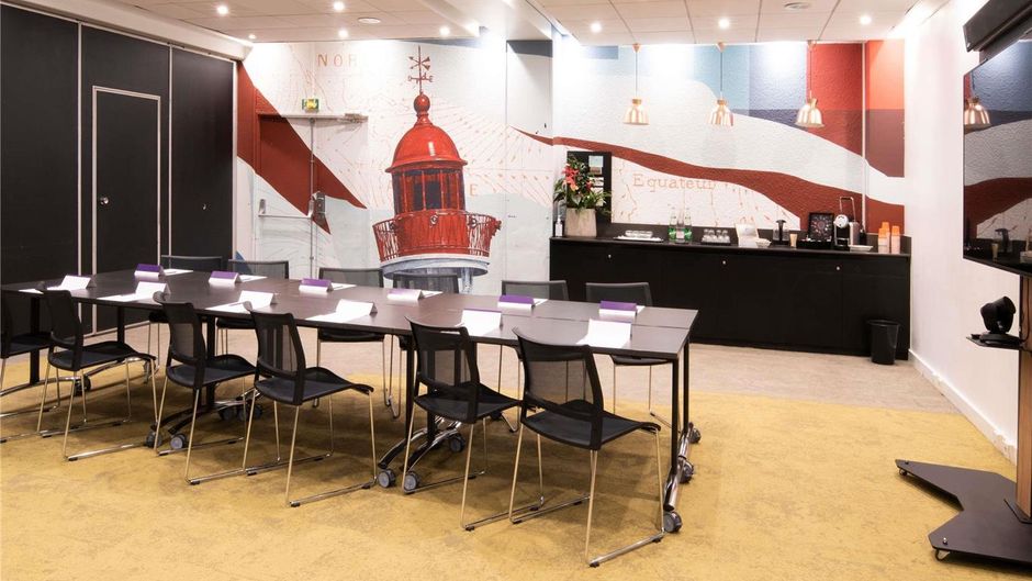 Mercure Bassin du Commerce Meeting