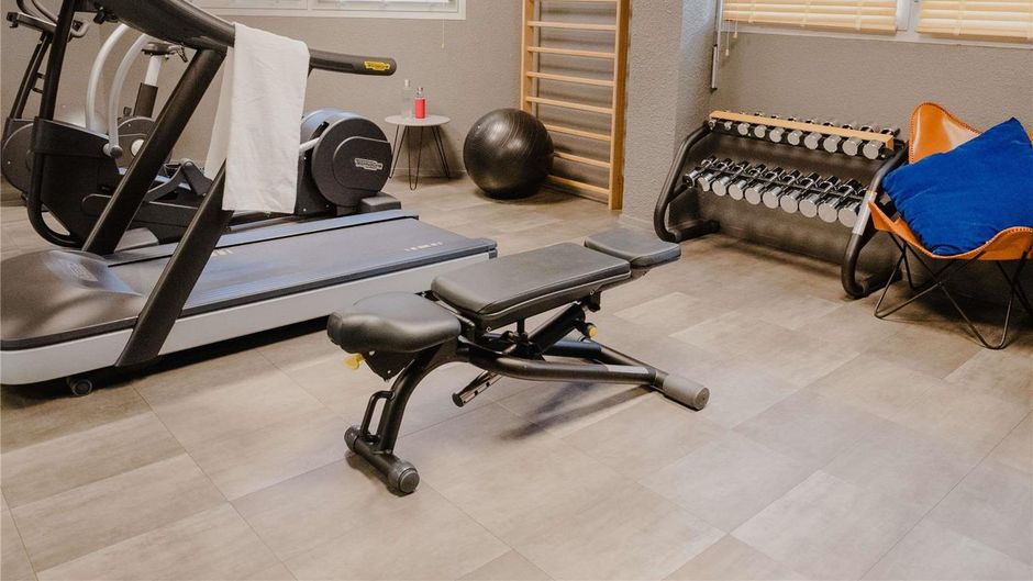Mercure Bassin du Commerce Health