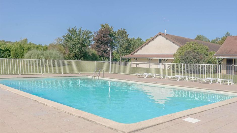Mercure Auxerre Nord Pool