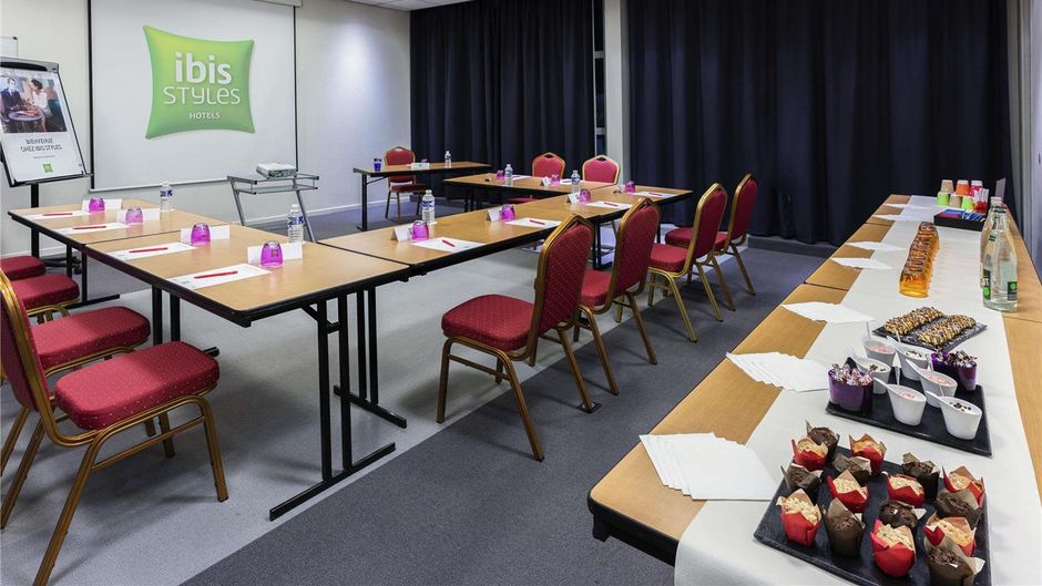 Ibis Styles Beauvais Hotel Meeting