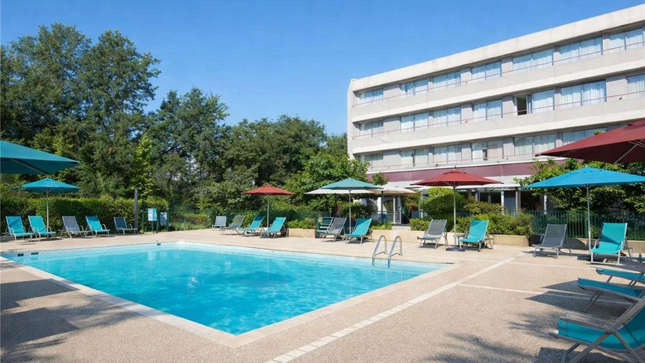 Mercure Brive Exterior