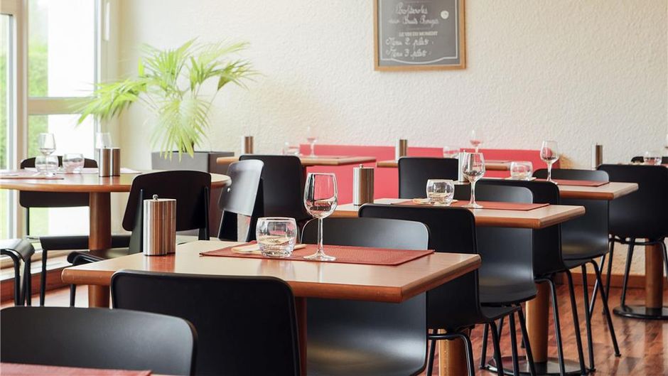 Ibis Charleville Mezieres Exterior