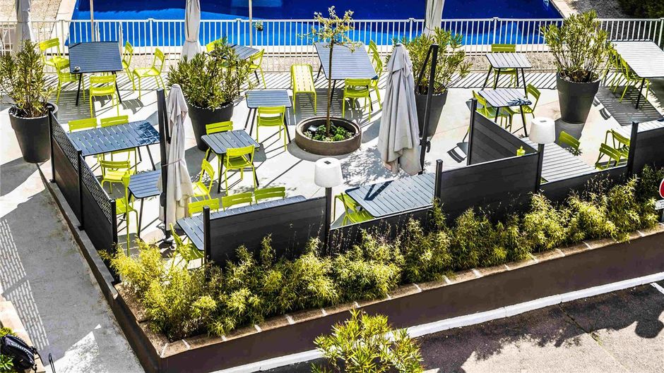 Ibis Styles Chalon-sur-Saone Pool