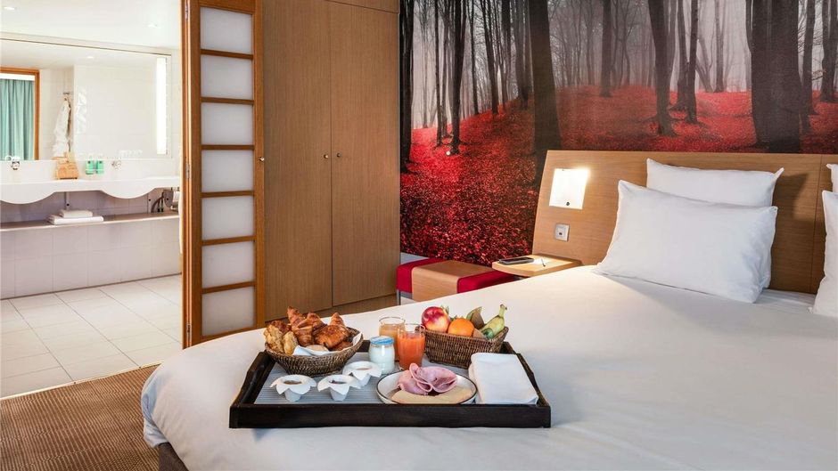 Novotel Paris Est Room
