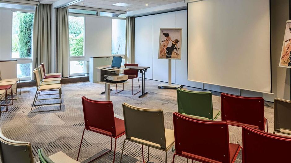 Mercure Aix En Prov Beaumanoir Other