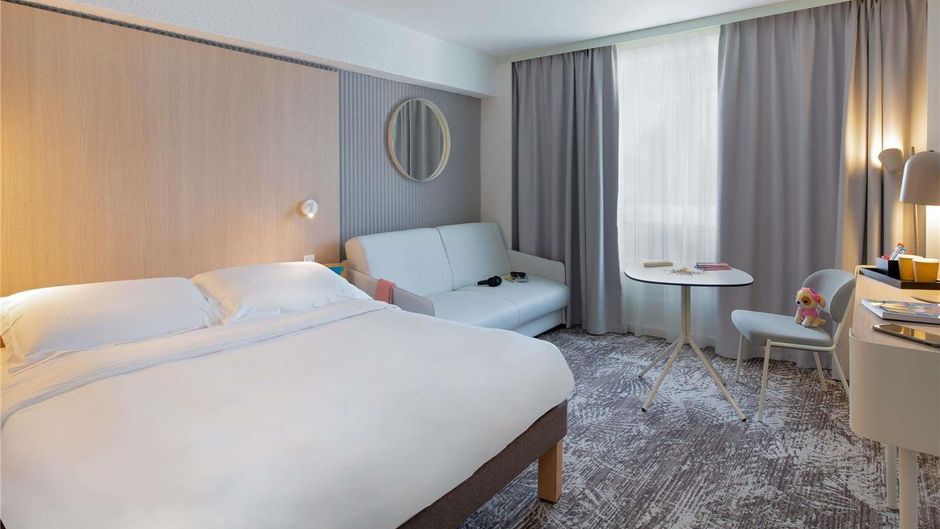 Novotel Aix-en-Provence Pont de l'Arc Room