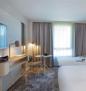 Novotel Aix-en-Provence Pont de l'Arc
