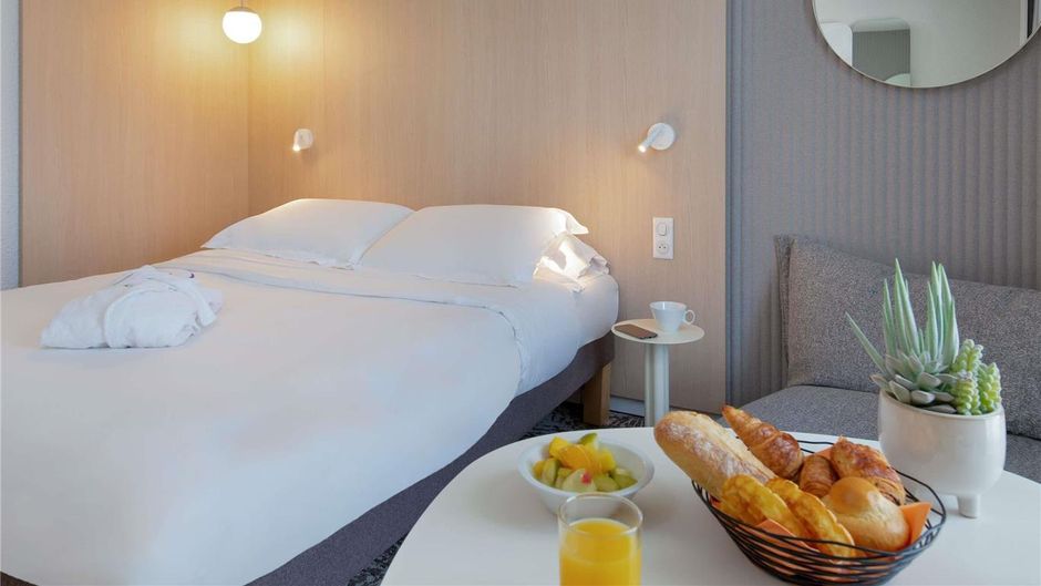 Novotel Aix-en-Provence Pont de l'Arc Room