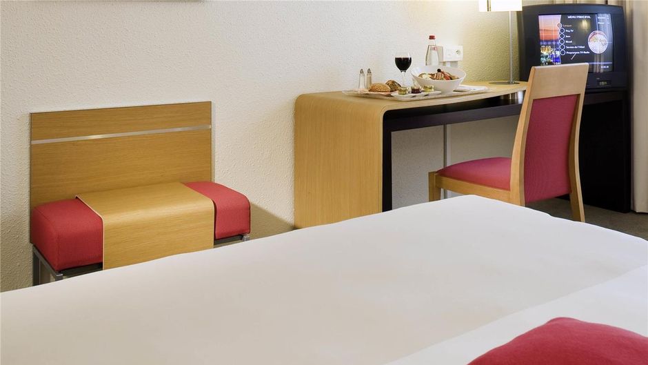 Novotel Amiens Est Room