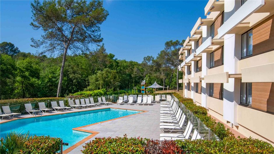 Novotel Antibes Sophia Antipolis Pool
