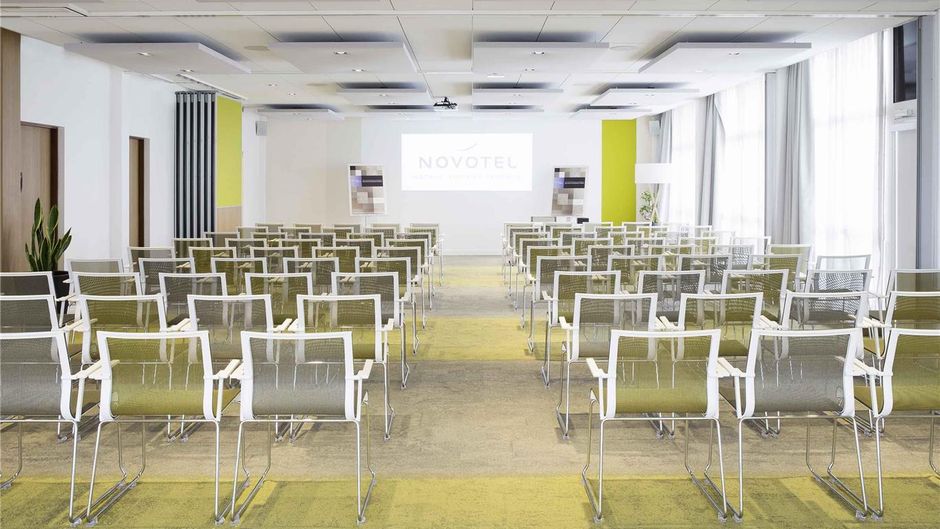 Novotel Bordeaux le Lac Meeting