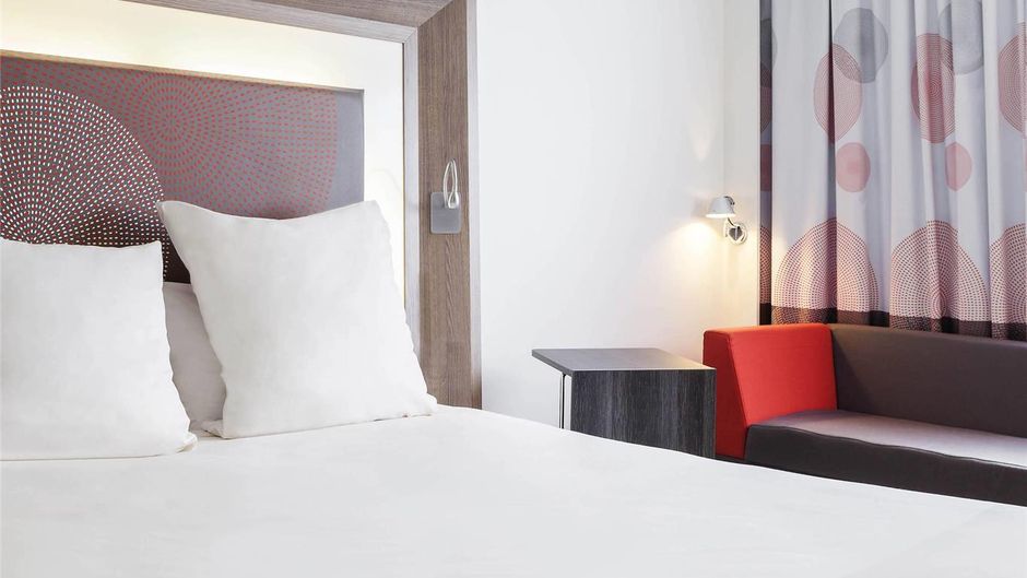 Novotel Lille Aeroport Room