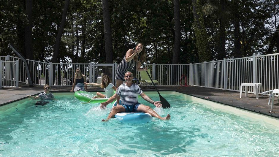Ibis Styles Lorient Pool