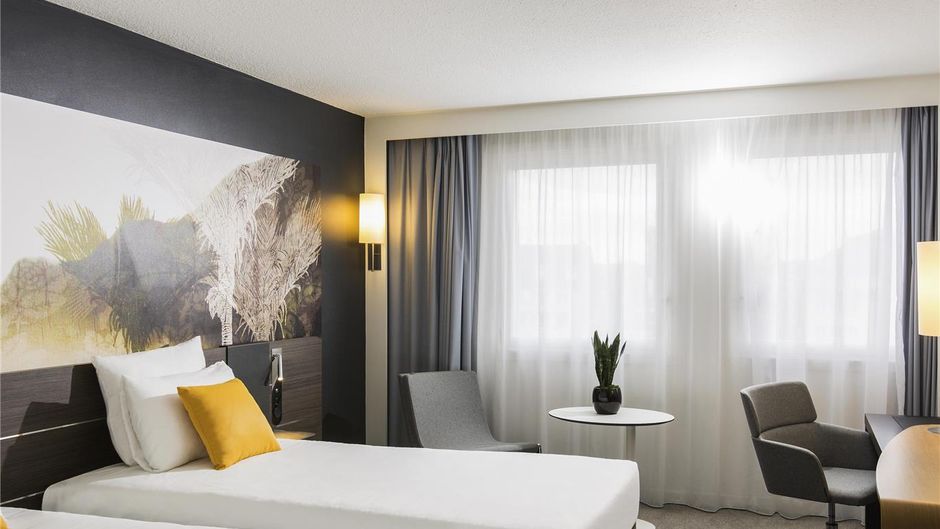Novotel Centre Halles Room