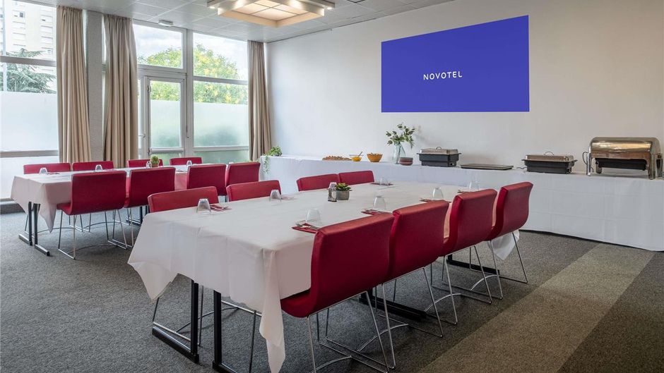 Novotel Le Mans Meeting