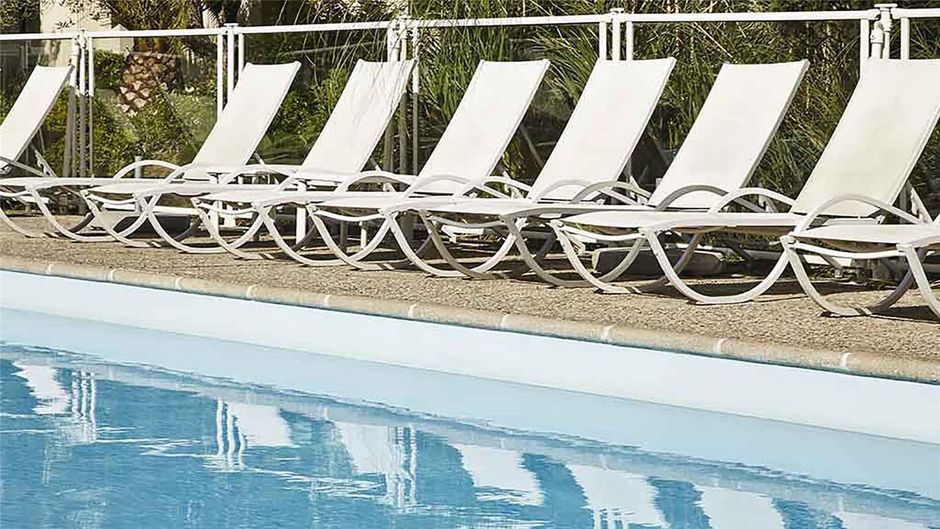 Novotel Marseille Est La Valentine Pool