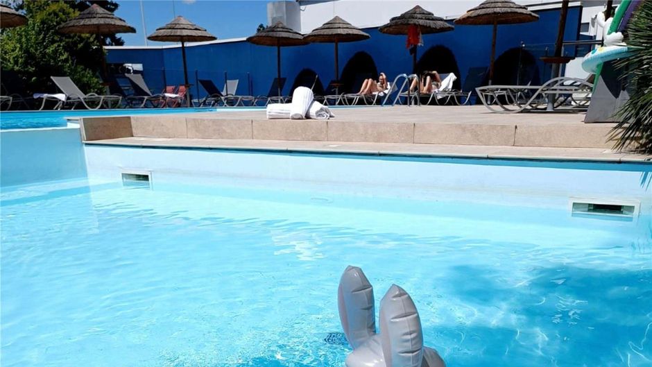 Novotel Valence Sud Pool