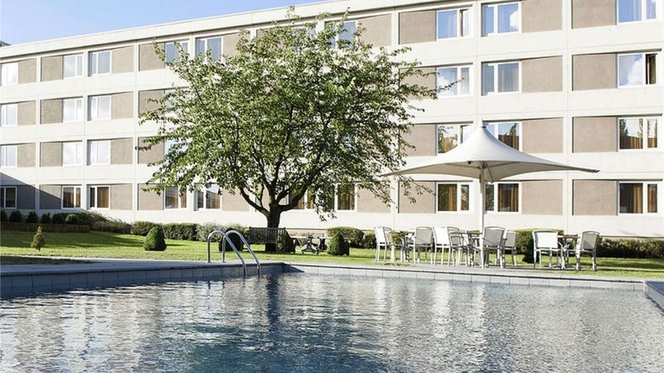 Novotel Antwerp North Pool