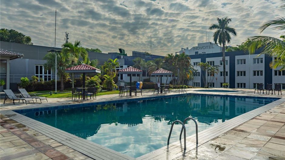 Novotel Manaus Pool