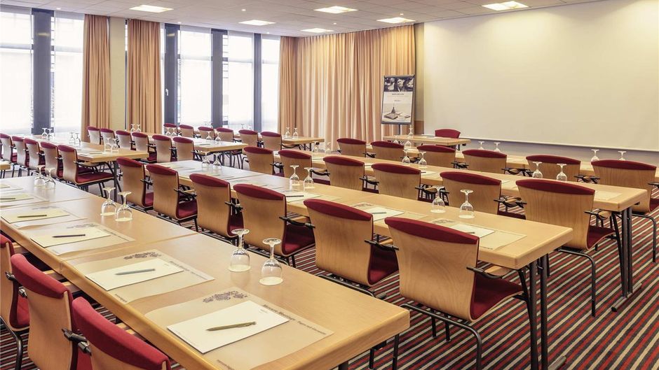 Mercure Hotel Frankfurt Eschborn Ost Exterior
