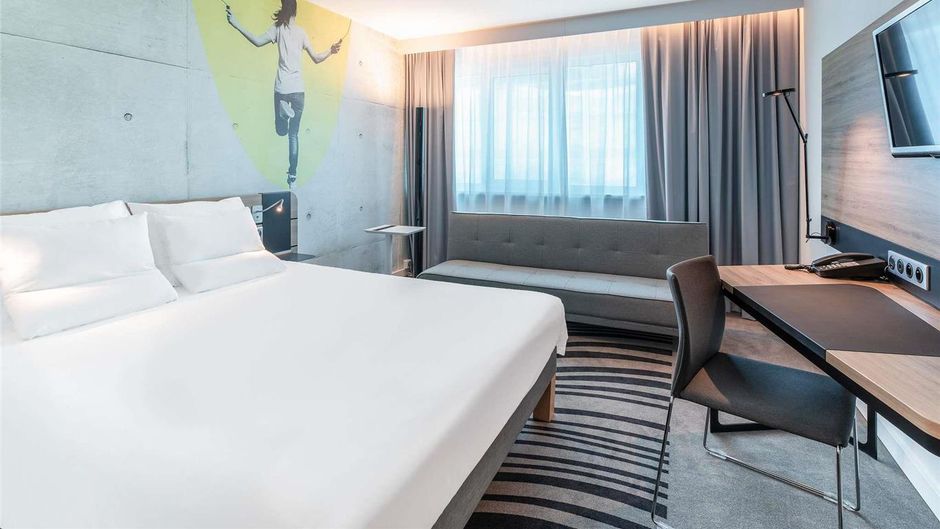 Novotel Wroclaw Room