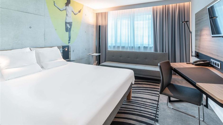 Novotel Wroclaw Room