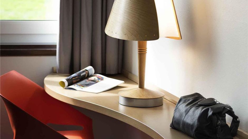 Ibis 3 Lacs Neuchatel Thielle Room