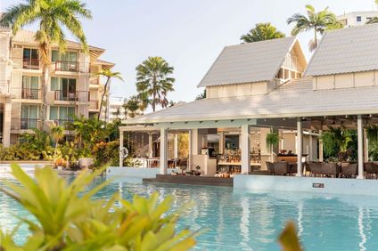 Novotel Cairns Oasis Resort