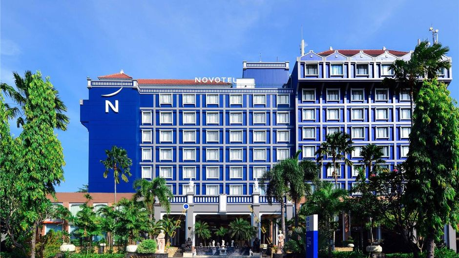 Novotel Solo Exterior