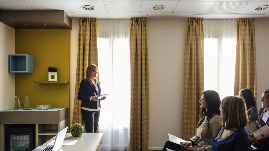 Mercure pont D'Avignon Meeting
