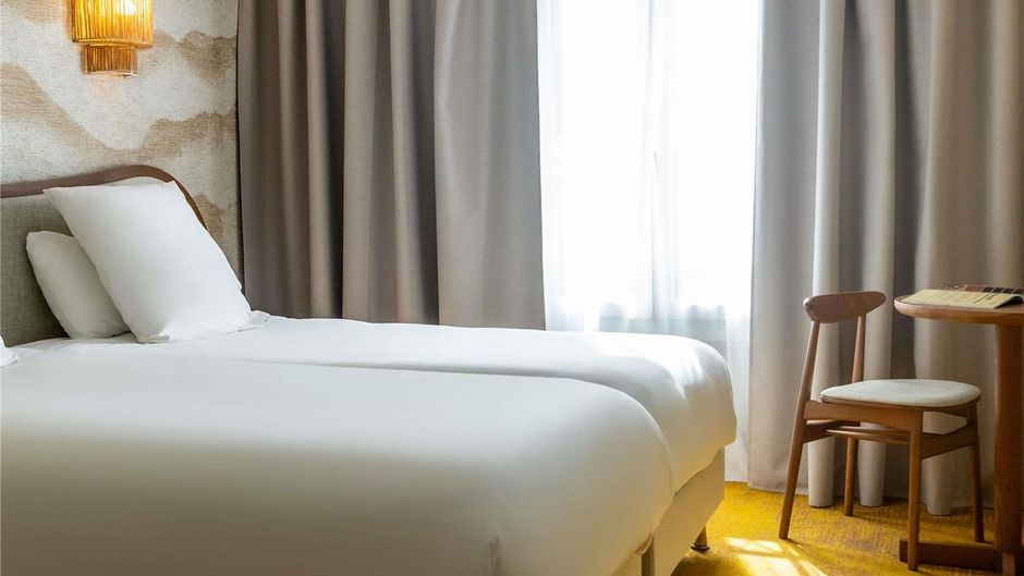 Mercure pont D'Avignon Room