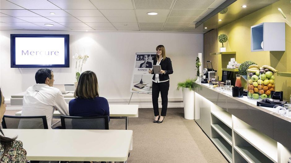 Mercure pont D'Avignon Meeting