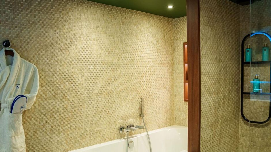 Novotel Avignon Nord Suite