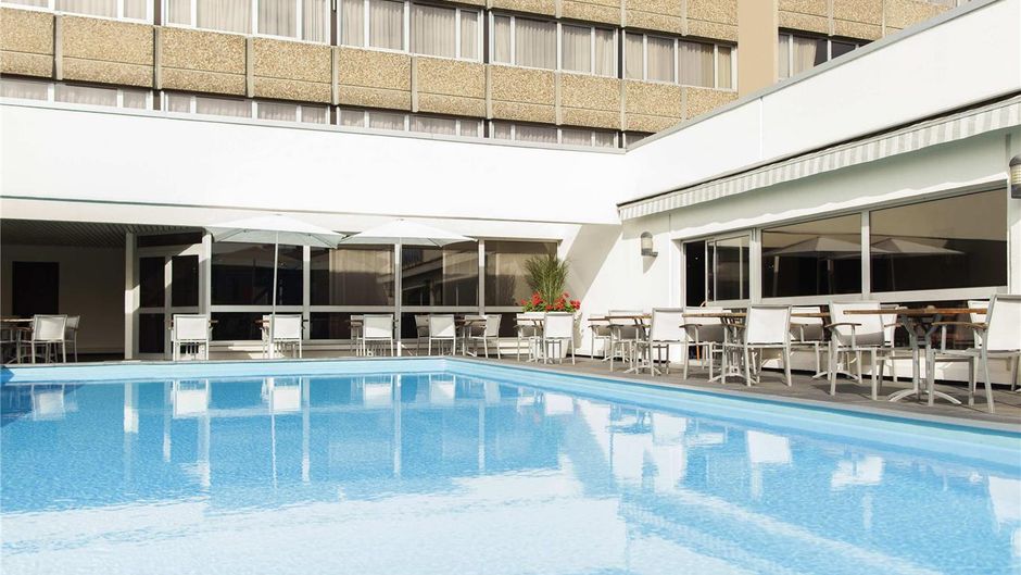 Novotel Metz Centre Pool