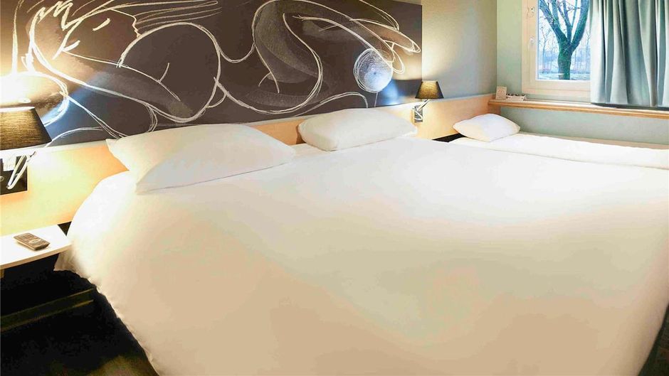 Ibis Hotel Bourg-en-Bresse Room