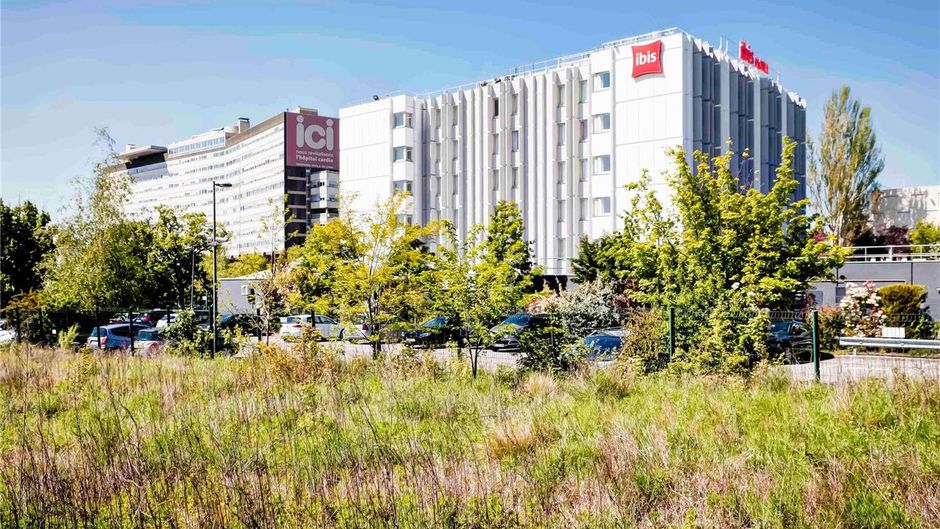 Ibis Lyon Est Bron Other