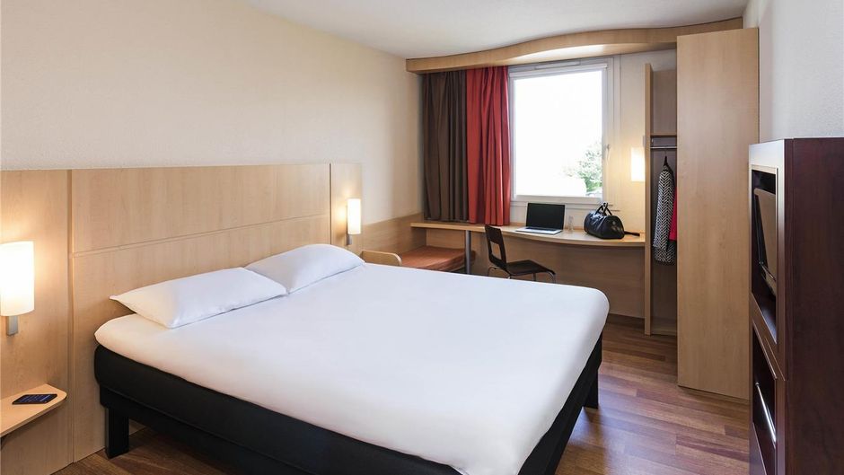 Ibis Hotel Montbeliard Room